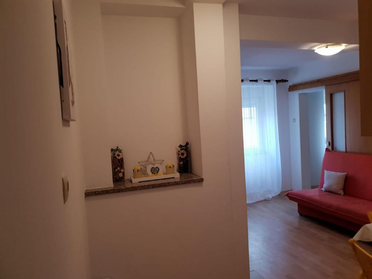 Apartmani Luka Цриквениця Екстер'єр фото